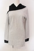 NieR Clothing / ONE-SHOULDER BICOLOR LAYERED PARKA パーカー  グレー×ブラック O-25-06-16-041-PU-TO-IG-OS