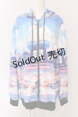 NieR Clothing / 転写ZIPパーカー  ブルー×マルチ O-25-06-16-042-PU-TO-IG-ZT008