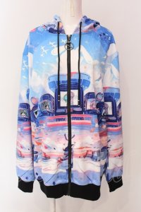 NieR Clothing / 転写ZIPパーカー  ブルー×マルチ O-25-06-16-042-PU-TO-IG-ZT008