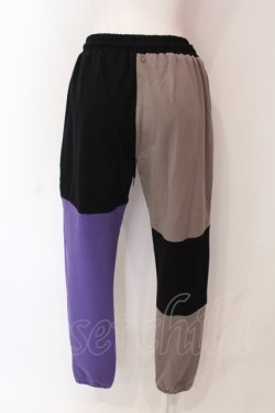 画像2: NieR Clothing / スウェットパンツ  ブラック×ベージュ×パープル O-25-06-16-056-PU-PA-IG-OS