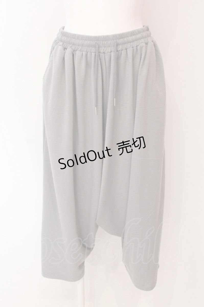 画像1: NieR CLOTHING / フェイスプリントサルエルパンツ  グレー O-25-06-16-058-PU-PA-IG-ZT135 (1)