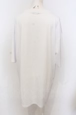画像2: NieR CLOTHING / メイドONEくん×シエルBIG CUTSEW F ホワイト O-25-06-16-015-PU-TO-IG-ZT111 (2)