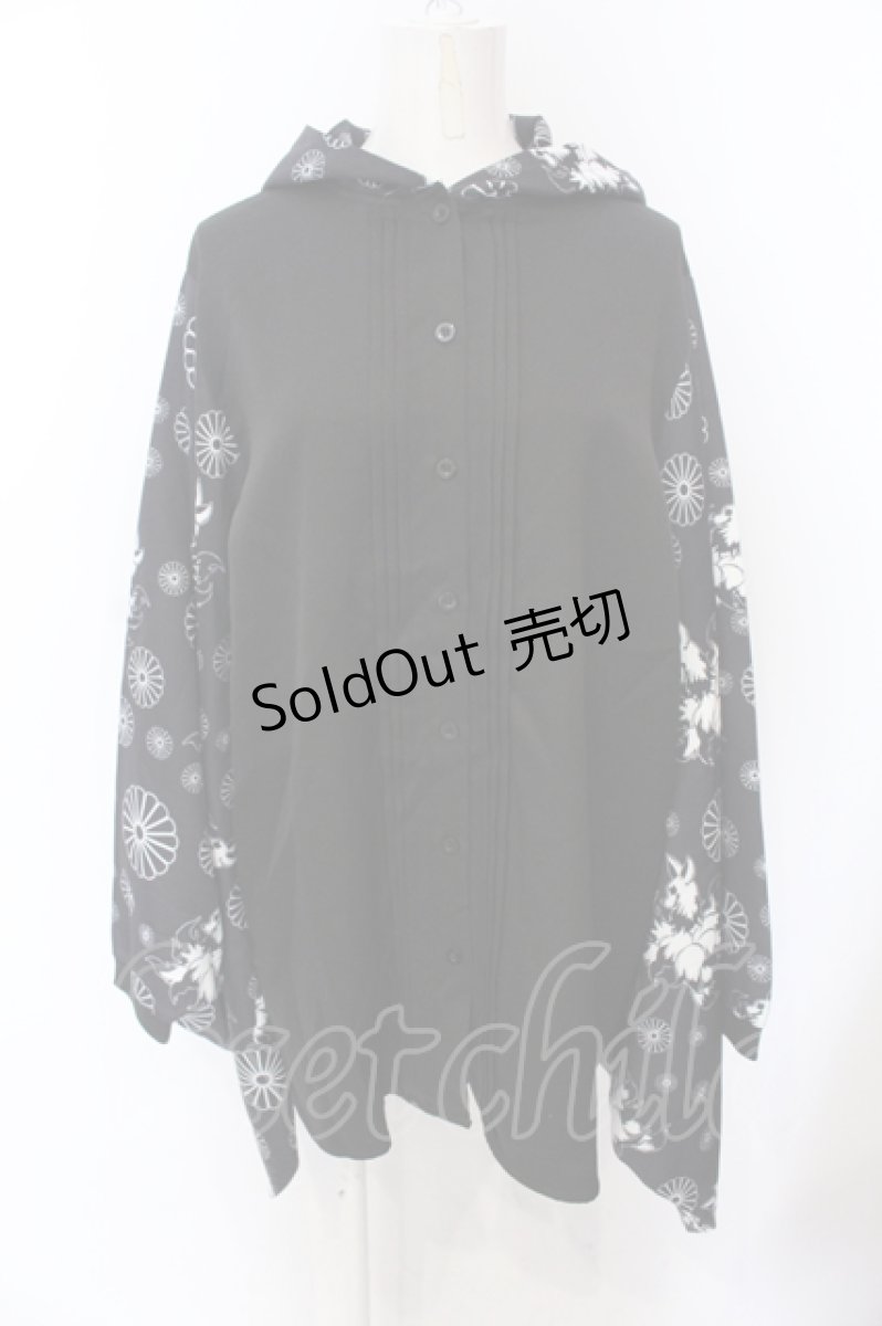 画像1: NieR CLOTHING / 袖リブ付き着物風袖シャツ【和柄九尾】  ブラック×ホワイト O-25-06-16-009-PU-BL-IG-ZT279 (1)
