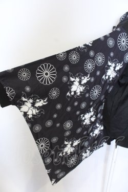 画像2: NieR Clothing / 袖リブ付き着物風袖シャツ【和柄九尾】  ブラック×ホワイト O-25-06-16-009-PU-BL-IG-OS