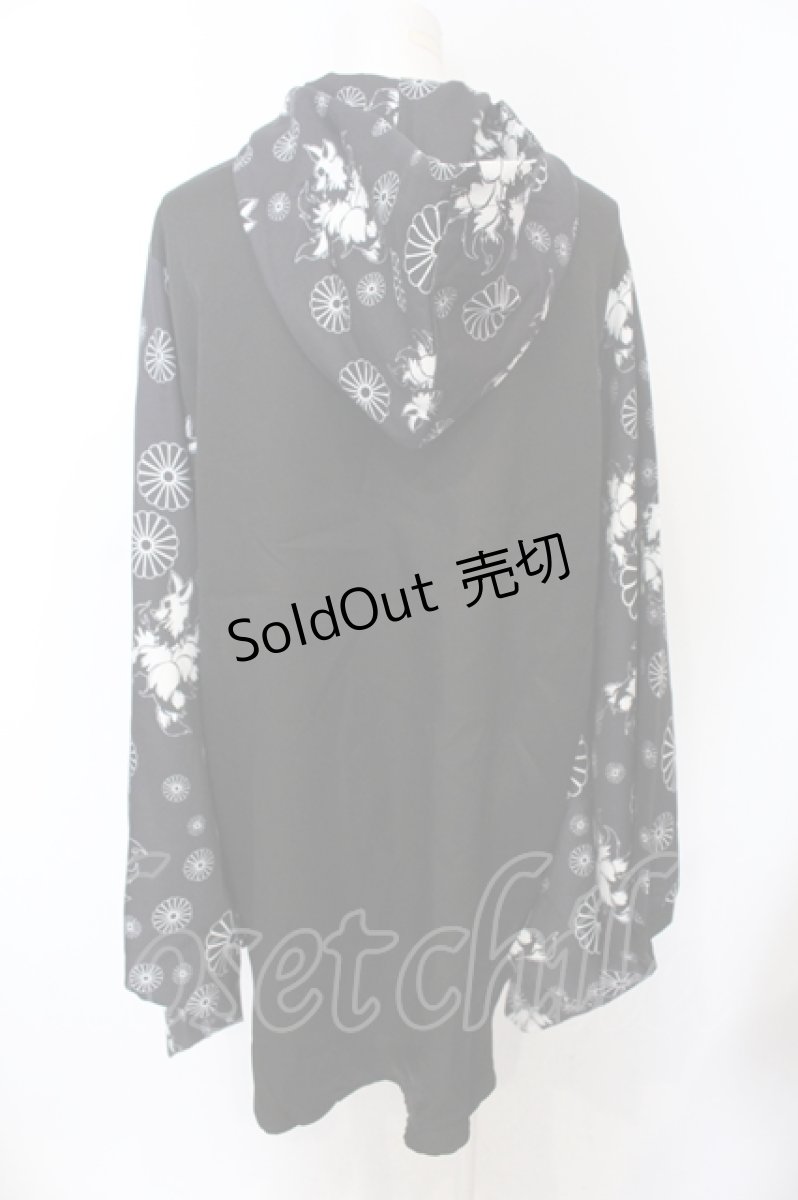 画像3: NieR CLOTHING / 袖リブ付き着物風袖シャツ【和柄九尾】  ブラック×ホワイト O-25-06-16-009-PU-BL-IG-ZT279 (3)