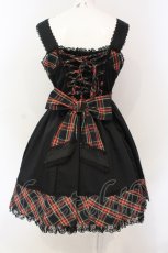 画像4: Angelic Pretty / ツイル×タータンジャンパースカート  クロ×アカ O-25-06-19-086-AP-OP-IG-OS (4)