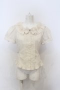 Innocent World / お花ボタンブラウス M 生成り O-25-06-21-031-IW-BL-IG-OS