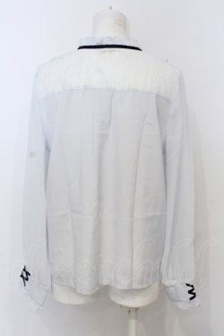 画像2: axes femme / ブローチ付きスタンドブラウス L サックス O-25-06-21-049-AX-BL-IG-OS