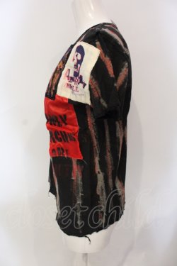 画像2: GOTH PUNK他 / パッチペイントカットオフガーゼTシャツ  チャコール×レッド系 O-25-06-21-086-PU-TS-IG-OS