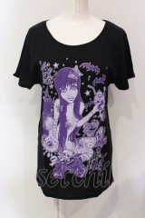 HELL CAT PUNKS / ガールプリントTシャツ  ブラック×パープル O-25-06-21-088-PU-TS-IG-ZY