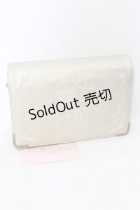 metamorphose / エンブレム刺繍ポシェット  ゴールド O-25-06-22-001-ME-BG-IG-OS