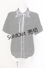 axes femme POETIQUE / バタフライ刺繍襟半袖ブラウス M クロ×パープル O-25-06-23-054-AX-BL-OW-OS