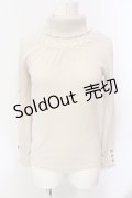 axes femme / はしごレースリブタートルニットソー M ベージュ O-25-06-23-097-AX-TO-YM-ZT122