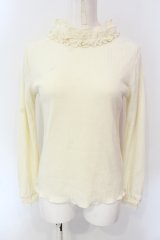 axes femme / レースネックビジューパールリブプルオーバー M シロ O-25-06-23-101-AX-TO-YM-OS