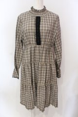 axes femme / ハイカラーチェックワンピース M ライトブラウン O-25-06-23-111-AX-OP-YM-OS