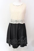 axes femme / シャンタン切り替えビジュ襟ワンピース M シロｘクロ O-25-06-23-116-AX-OP-YM-OS
