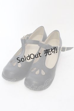 画像1: Fi.n.t / Tストラップカットワークパンプス L クロ O-25-06-24-101-CA-SH-IG-ZT-K001