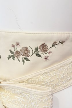 画像2: axes femme / 薔薇刺繍サッシュベルト  キナリ O-25-06-24-019-AX-ZA-OW-OS