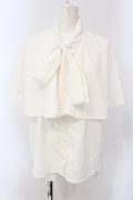 DearMyLove Whip / ケープフリルボウタイブラウス 3L シロ O-25-06-26-039-LO-BL-IG-OS