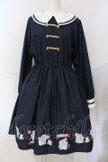 サンリオ / ナポレオンプリントワンピース 3L ネイビー タキシードサム O-25-06-26-016-EL-OP-IG-OS