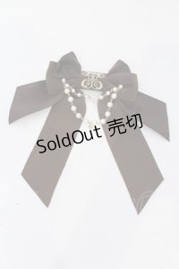 Enchantlic Enchantilly / ロゴ刺繍パールリボンブローチ  ブラウン O-25-06-28-073-LO-ZA-IG-OS