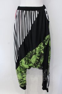 SUPER LOVERS / 継ぎ接ぎサルエルパンツ  ブラック×グリーン×ホワイト O-25-06-30-080-PU-PA-IG-OS