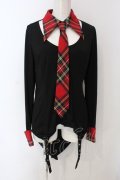 Qutie Frash / タータンチェックネクタイ付きブラウス  ブラック×レッドタータン O-25-06-30-123-QU-TO-IG-OS
