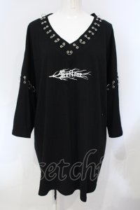 REFLEM / ピアスリング朔望半袖Tシャツ ブラック O-25-07-05-057-PU-TO-IG-ZY