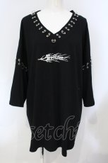 画像1: REFLEM / ピアスリング朔望半袖Tシャツ ブラック O-25-07-05-057-PU-TO-IG-ZT021 (1)