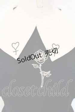 画像2: LISTEN FLAVOR / 薔薇とアンク刺繍ギャザーワンピース F ブラック×ホワイト O-25-07-07-087-PU-OP-OW-OS