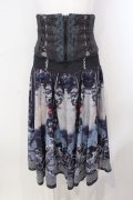 OZZ ANGELO / 絵画プリントコルセット付スカート  グレー×ブルー系 O-25-07-07-014-OO-SK-IG-OS