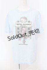 サンリオ / Hotel Olympia × ハロウキティ コラボ Tシャツ M サックス O-25-07-08-116-EL-TS-IG-OS