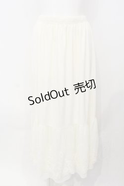 画像1: axes femme / 繊細刺繍レースペチスカート F キナリ O-25-07-08-027-AX-SK-OW-OS