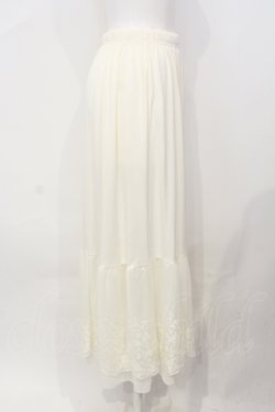画像2: axes femme / 繊細刺繍レースペチスカート F キナリ O-25-07-08-027-AX-SK-OW-OS