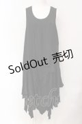 Sheglit / イレギュラーフリルワンピース M クロ O-25-07-12-051-EL-OP-OW-OS