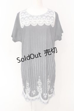 画像1: abilletage / トロンプルイユTシャツワンピース(アンティークストライプ)  ブラック O-25-07-12-064-GO-OP-OW-OS