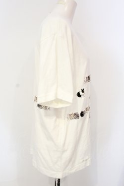 画像2: Karl Helmut / おしくらまんじゅううさぎ刺繍Tシャツ 3（M） アイボリー O-25-07-15-037-EL-TO-OW-OS