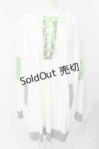 Qutie Frash / レースアッププルパーカー  グリーンｘホワイト O-25-07-17-051-QU-TO-YM-OS