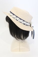 画像3: axes femme / 巻き薔薇ブローチカンカン帽  ナチュラル×ブルー O-25-07-17-122-AX-AC-IG-ZTK011 (3)