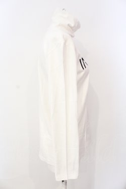 画像2: INGEBORG / ロゴプリントハイネックカットソー  シロ O-25-07-17-020-LO-TO-IG-OS