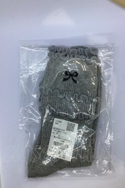 画像1: axes femme POETIQUE / リボン刺繍ソックス 22〜24.5ｃｍ グレー O-25-07-18-1010-AX-ZA-OW-OS