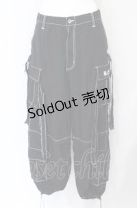 REFLEM / 2WAYワイドナイロンカーゴパンツ F ブラック O-25-07-21-059-PU-PA-OW-OS