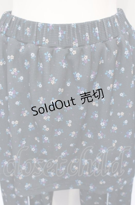 画像2: Candy Stripper / DRESSED UP FLOWER SKIRT PANTS　スカートパンツ 公式展開ブラック（緑みのある黒） F O-25-07-21-062-PU-PA-OW-ZT396 (2)