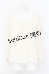 an another angelus / 衿ぐりレース使いプルオーバーブラウス F ベージュ O-25-07-21-009-CA-TO-OW-ZT0731D