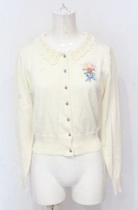 Fi.n.t / クロシェ衿リボン刺繍ニットカーディガン F アイボリー O-25-07-21-011-CA-TO-OW-ZT055