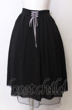 画像1: axes femme POETIQUE / リボン花柄バックフリルスカート  クロ O-25-07-23-053-AX-SK-IG-OS