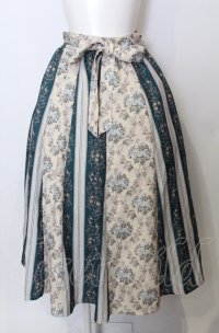 axes femme / オーナメント×花柄切替スカート  オフ×グリーン O-25-07-23-058-AX-SK-IG-OS