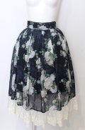 axes femme / ラフィネローズ柄タックスカート  ネイビー O-25-07-23-067-AX-SK-IG-OS