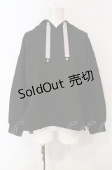 axes femme / バックフリルパーカープルオーバー F クロ O-25-07-24-035-AX-TO-OW-OS