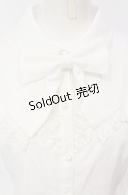 画像2: axes femme POETIQUE / キャットブローチ付ブラウス  シロ O-25-07-24-052-AX-BL-IG-OS